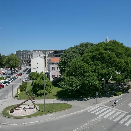 Apartman By The Sea - 13502 *