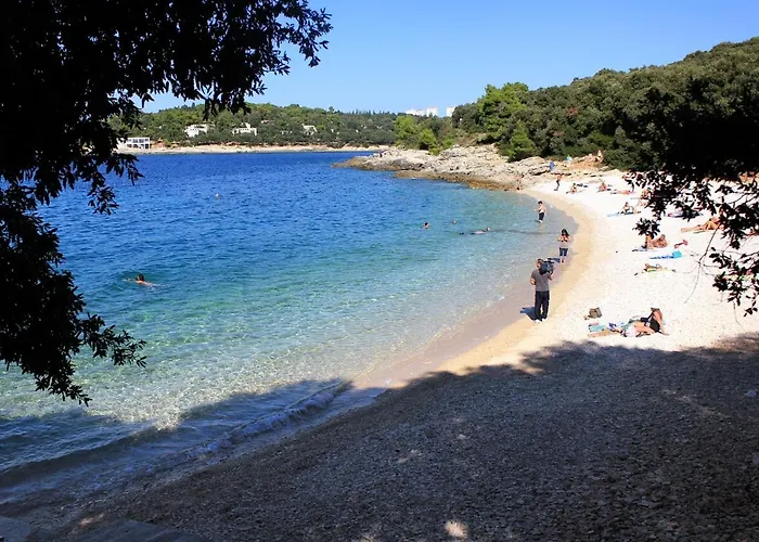 Apartment By The Sea - 13502