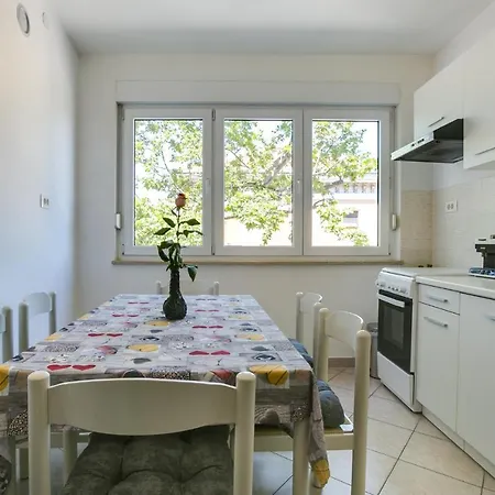 By The Sea - 13502 Apartamento Pula